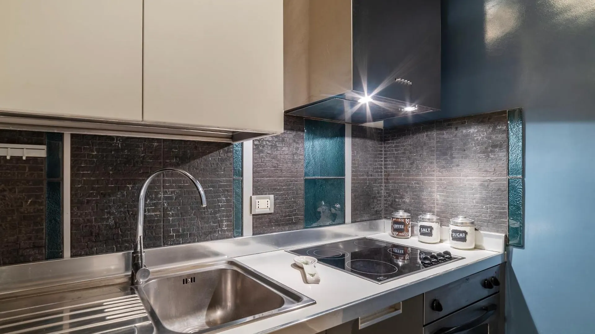 Nel Cuore Di Trastevere Cozy Apartment 로마