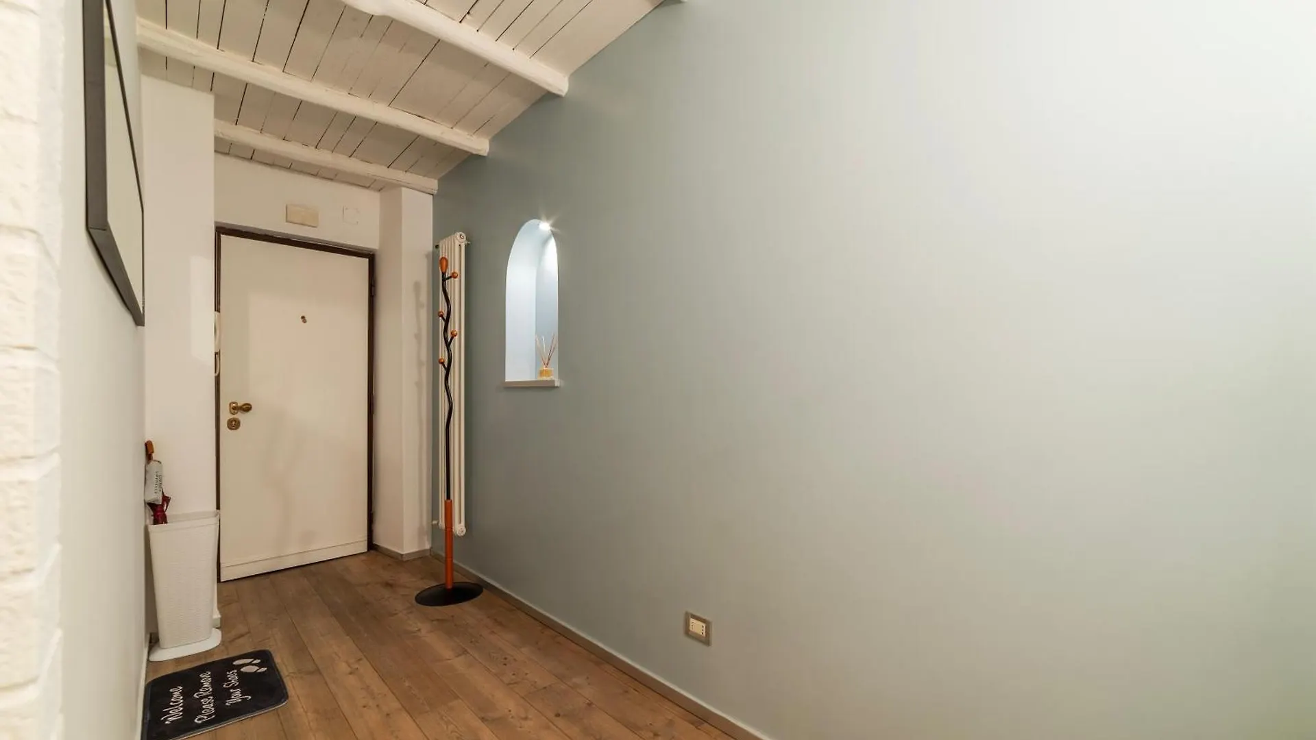 Nel Cuore Di Trastevere Cozy Apartment 로마